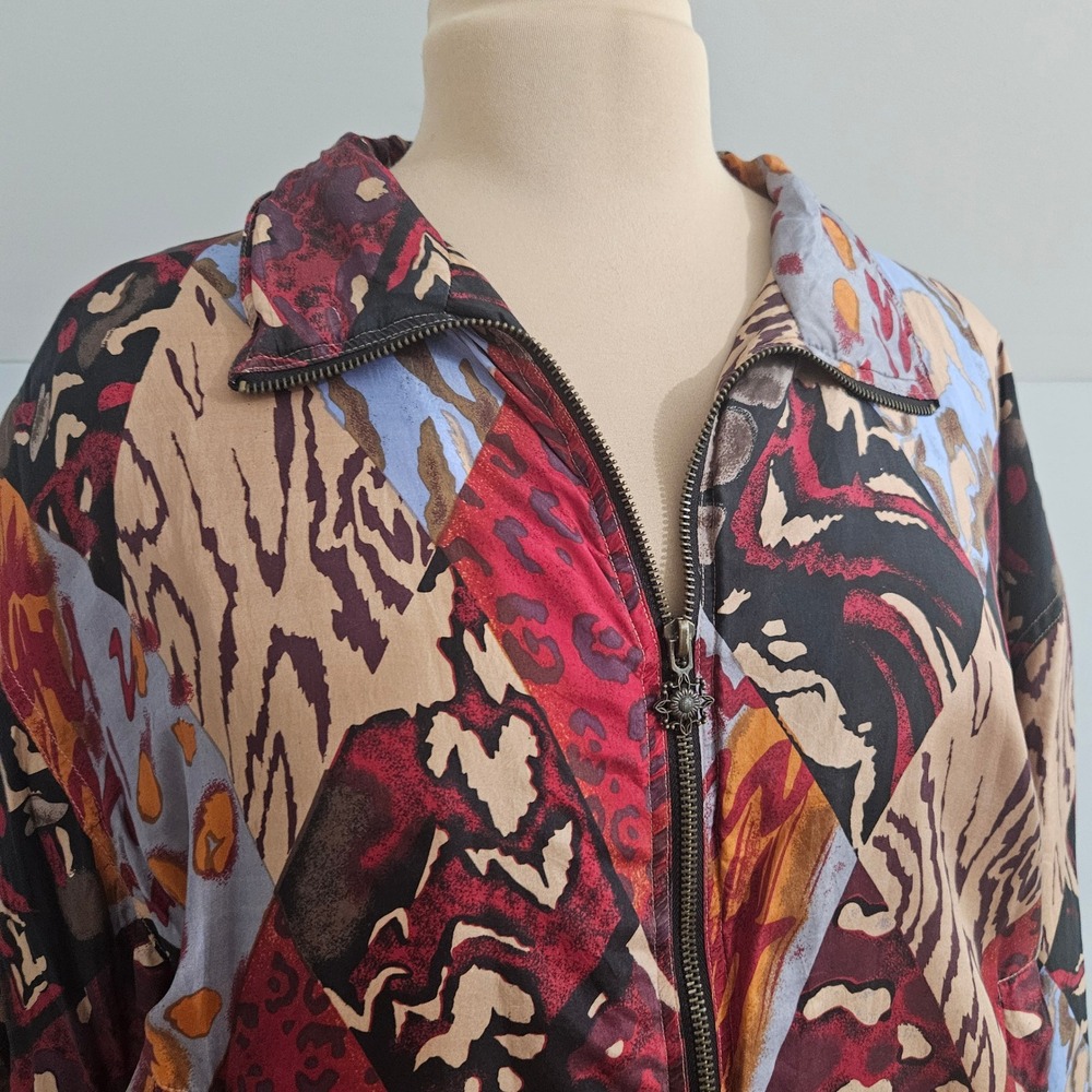 East West Silks Animal Print Patchwork Silk Bomber Jacket Large Red Boho Vintage - Picture 6 of 13